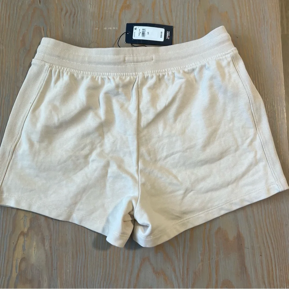 Tommy Jeans beige sweat shorts size small new